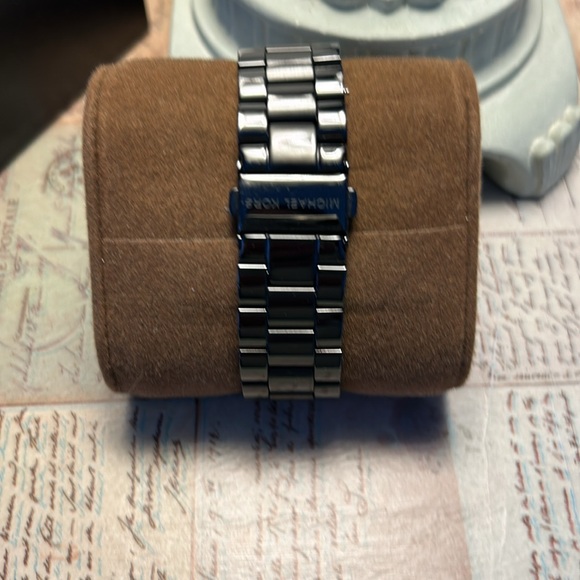 Michael Kors Slim Runway Women's Watch - Picture 3 of 4